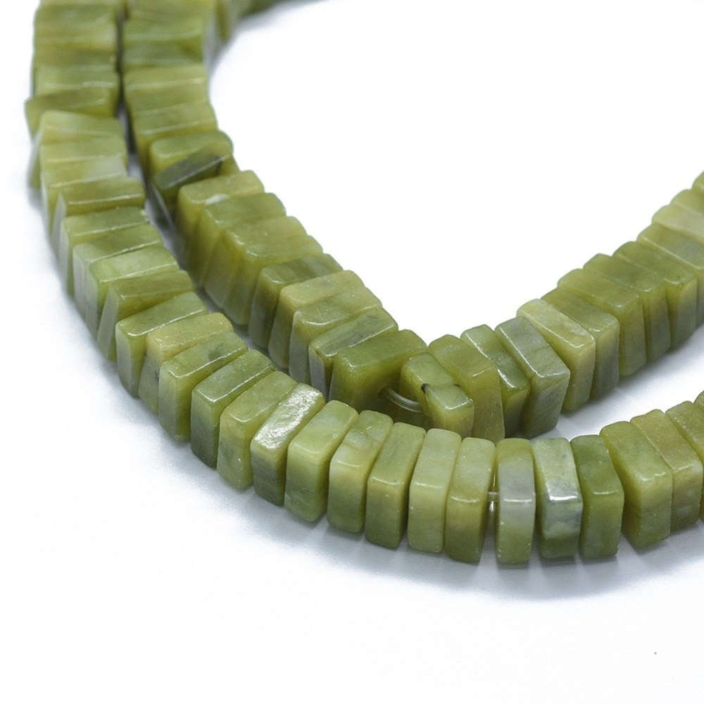Jadeit, kwadrat 7-8mm, 1 sznur(ok.124-129szt.), Zielony Jadeit, kwadrat 7-8mm, 1 sznur(ok.124-129szt.), Zielony