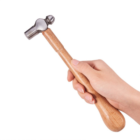 Młotek jubilerski ze stali węglowej 25cm