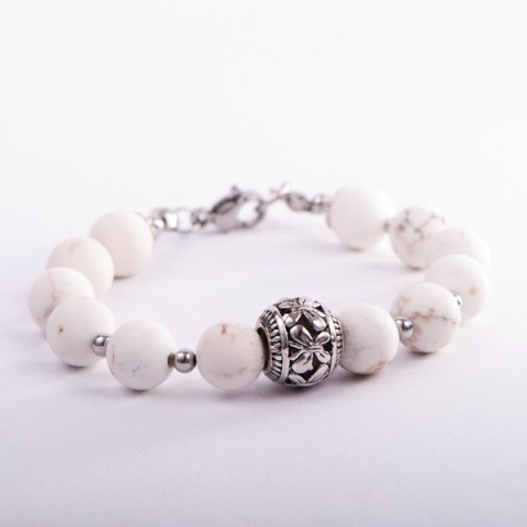 Bransoletka howlit, handmade