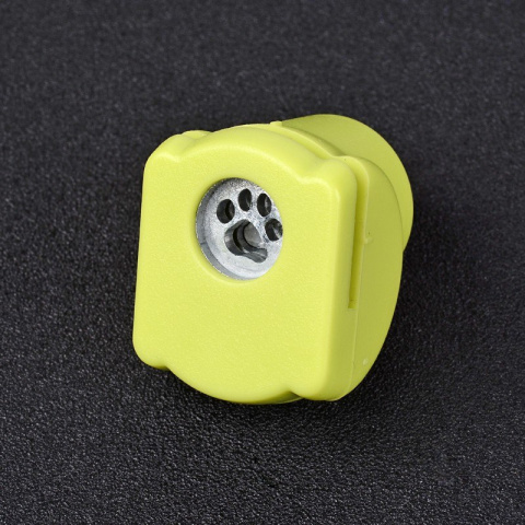 Dziurkacz ozdobny łapa, 8x8mm, kolor żółty Dziurkacz ozdobny łapa, 8x8mm, kolor żółty