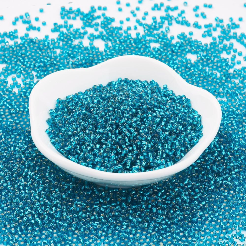 TOHO® turkusowe koraliki 11/0 (2mm), 10g (ok. 820szt) TOHO® turkusowe koraliki 11/0 (2mm), 10g (ok. 820szt)