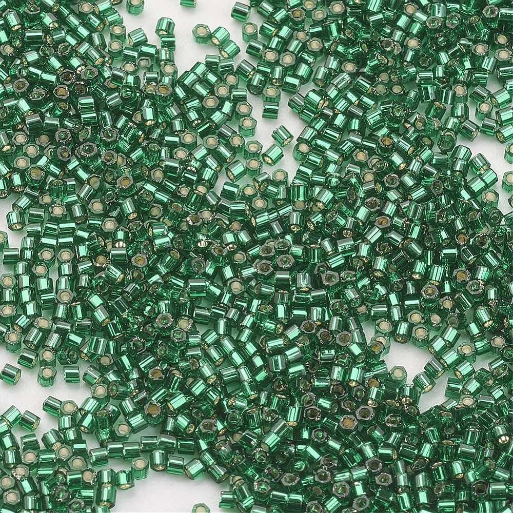 TOHO® zielone koraliki 15/0 (1,5mm), 10g (ok. 2156 szt)