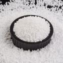 TOHO® białe tęczowe koraliki 11/0 (2mm), 10g (ok. 820szt)