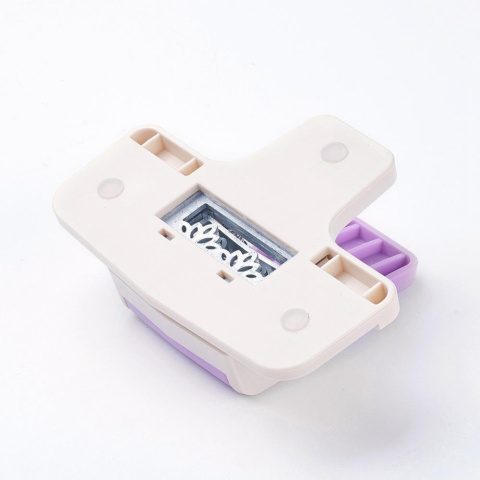 Dziurkacz ozdobny brzegowy, 12cm kolor jasny niebieski