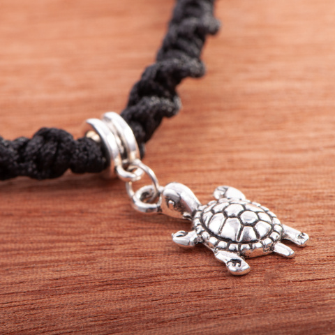 Bransoletka pleciona, żółw, czarna makrama handmade