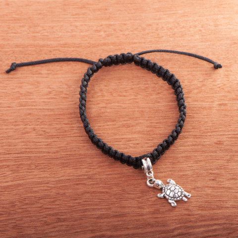 Bransoletka pleciona, żółw, czarna makrama handmade