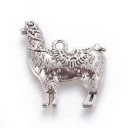 Zawieszka Lama, metal, antyczne srebro, 25 mm